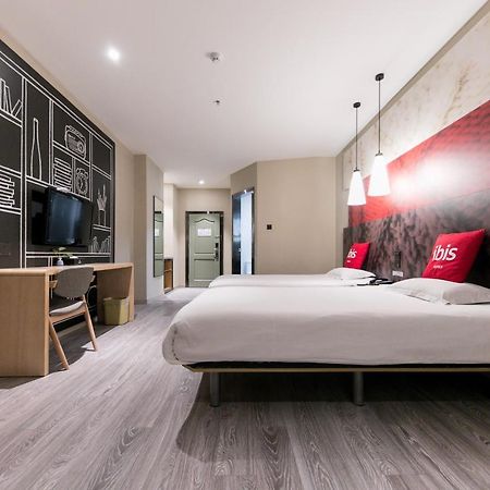 Отель Ibis Nantong Qingnian Экстерьер фото