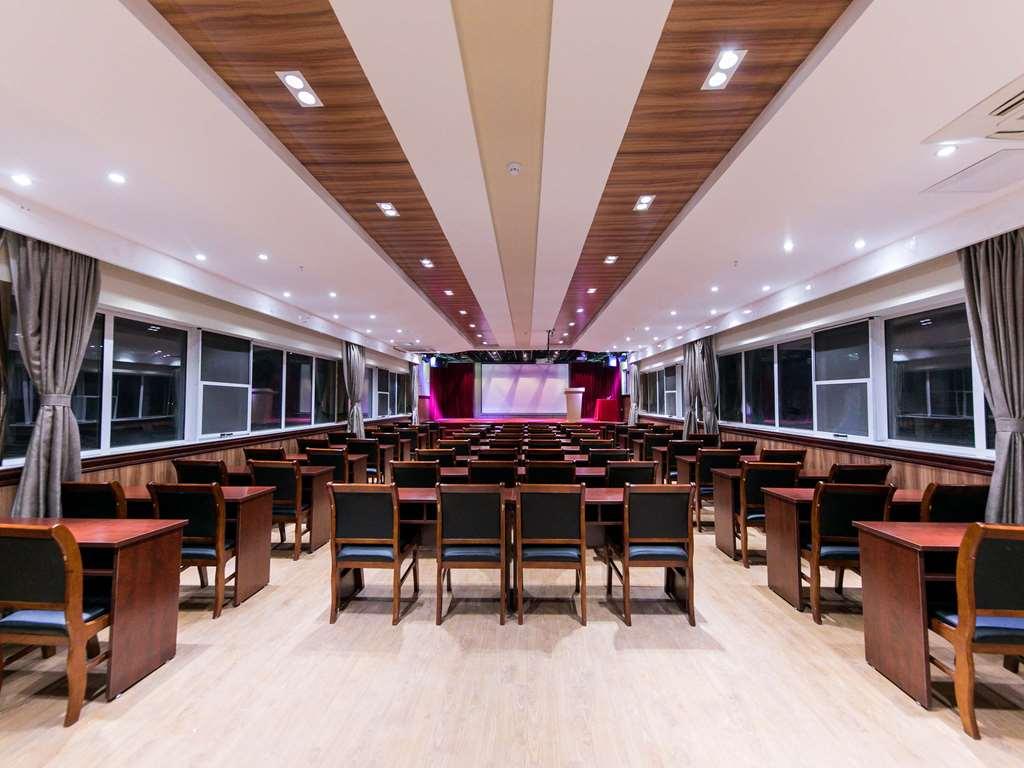 Отель Ibis Nantong Qingnian Удобства фото
